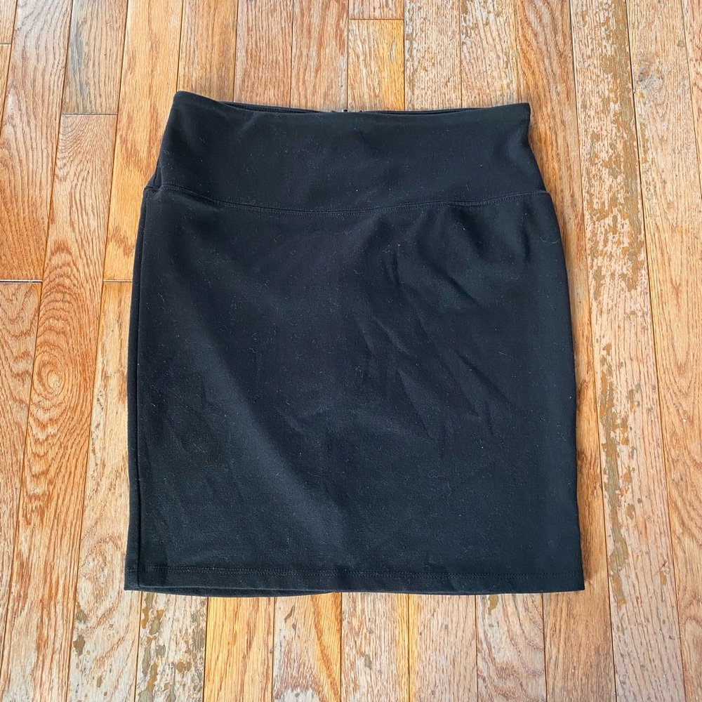 black high waisted pencil mini skirt